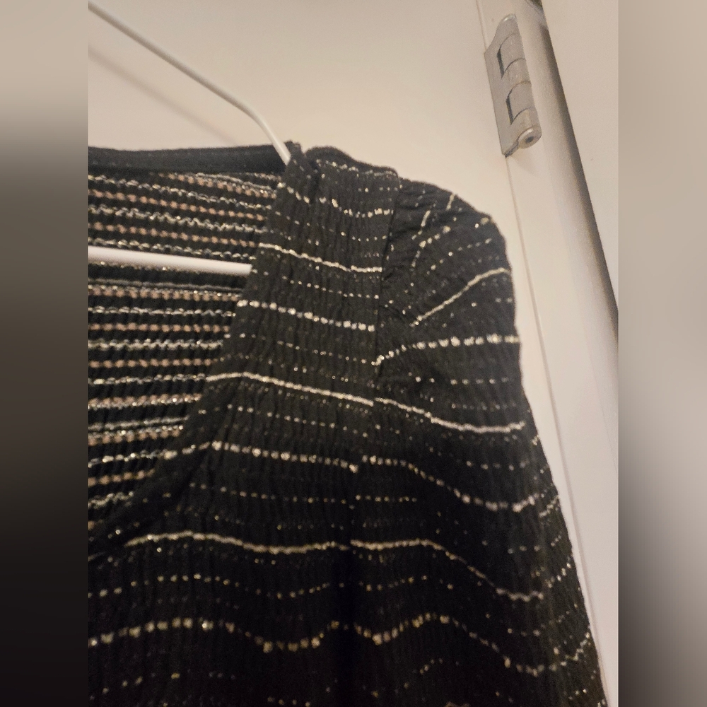 NWT LOFT Black and‎ Gold Striped Top - Picture 8 of 8